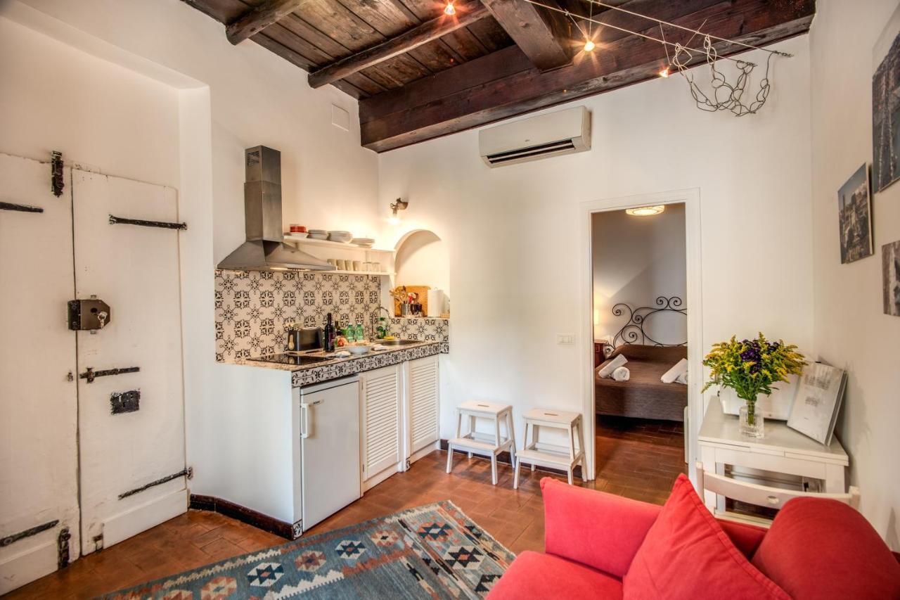 Lovely Flat In The Heart Of Trastevere 로마 외부 사진